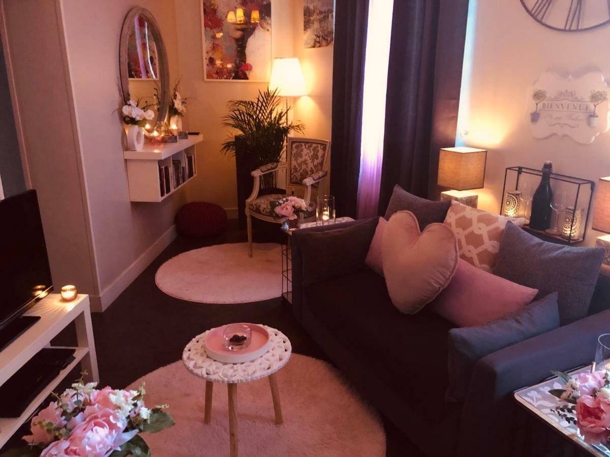 翁弗勒尔Bienvenue Au Petit Bonheur公寓 外观 照片